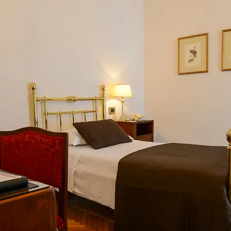 Hotel Vittoria 5*