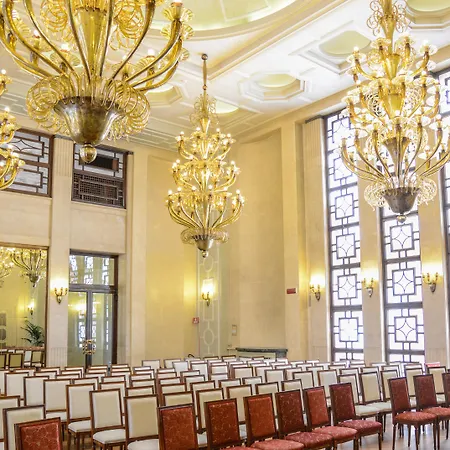 维多利亚酒店 5*