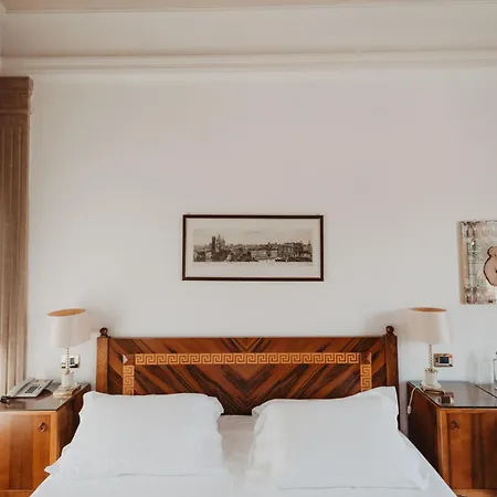 Hotel Vittoria