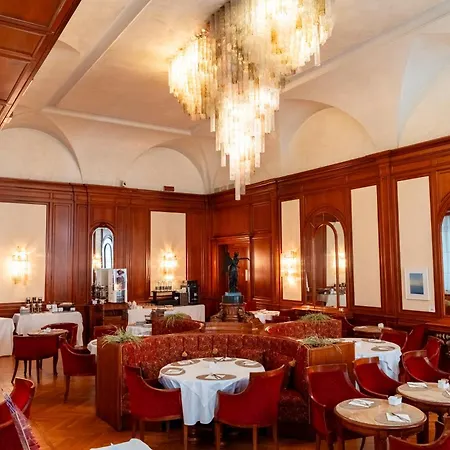 Hotel Vittoria