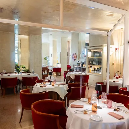 Otel Vittoria 5*